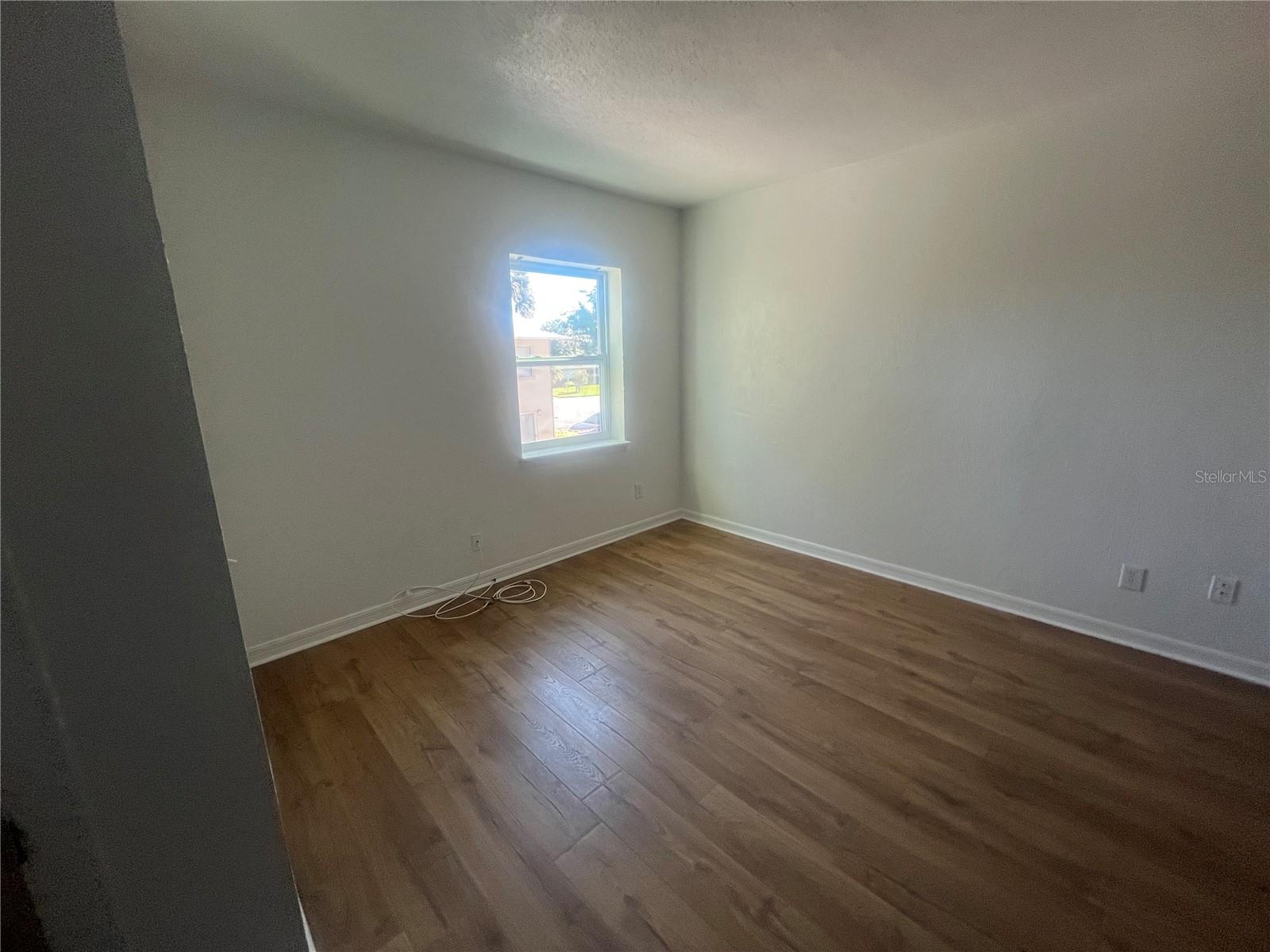 Image 11 of 17 For 1607 Jacobs Road