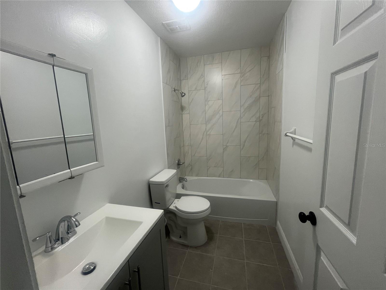 Image 13 of 17 For 1607 Jacobs Road