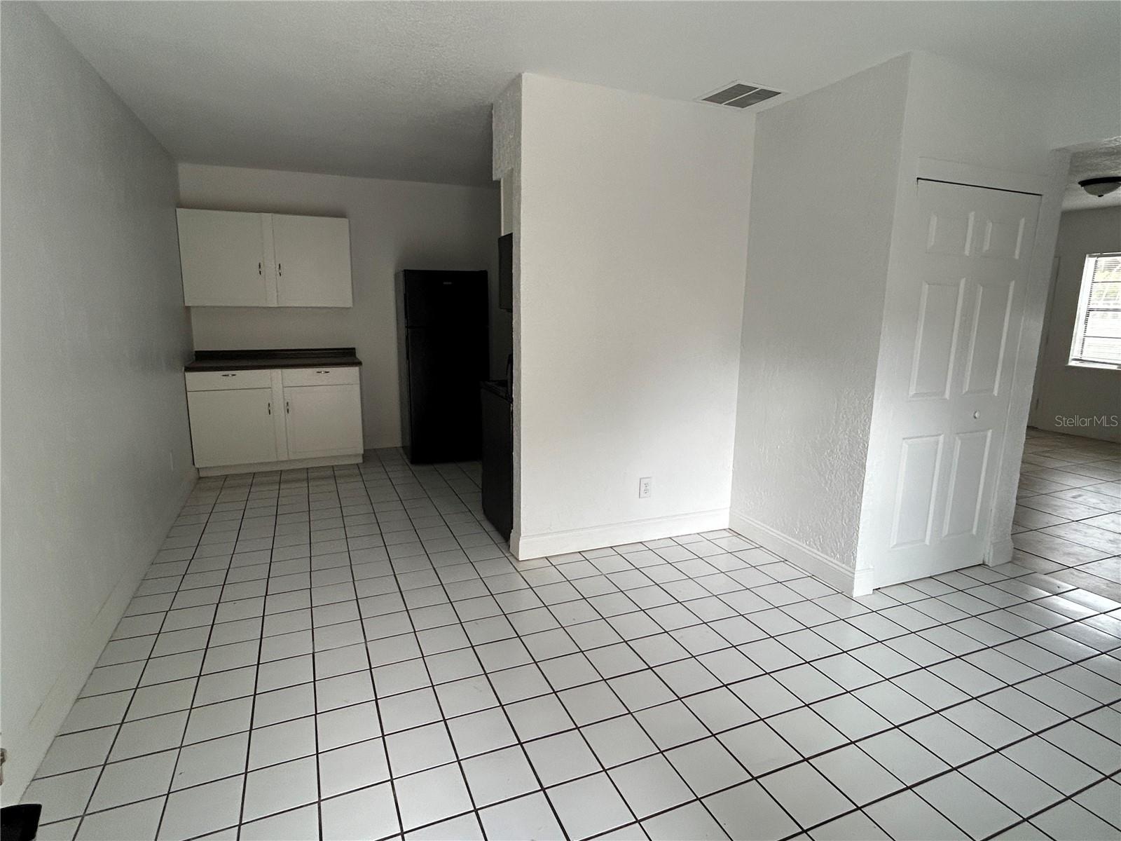 Image 3 of 7 For 1607 Jacobs Road