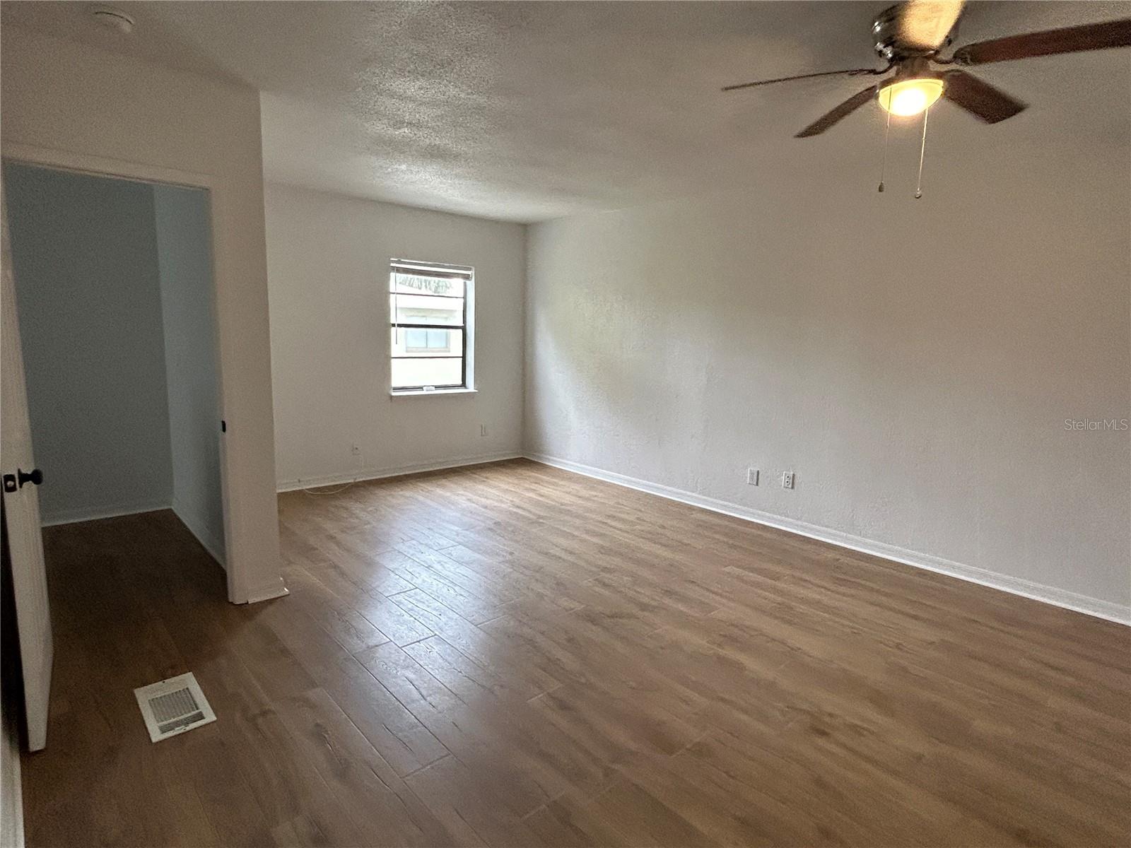 Image 7 of 7 For 1607 Jacobs Road