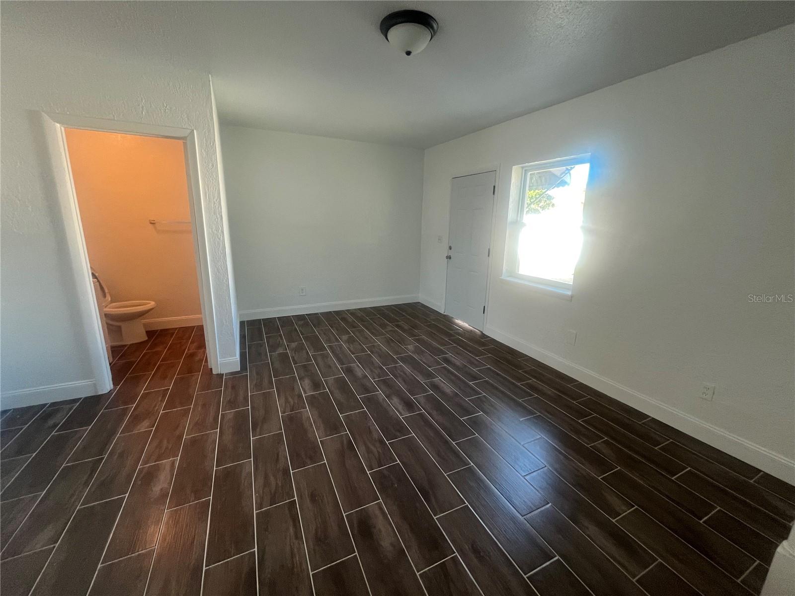 Image 8 of 17 For 1607 Jacobs Road