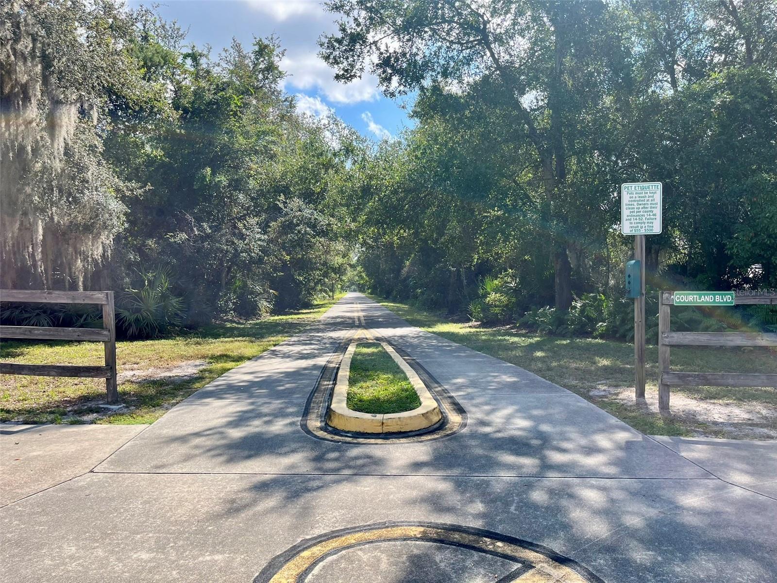 Image 36 of 38 For 1342 Winter Gray Circle