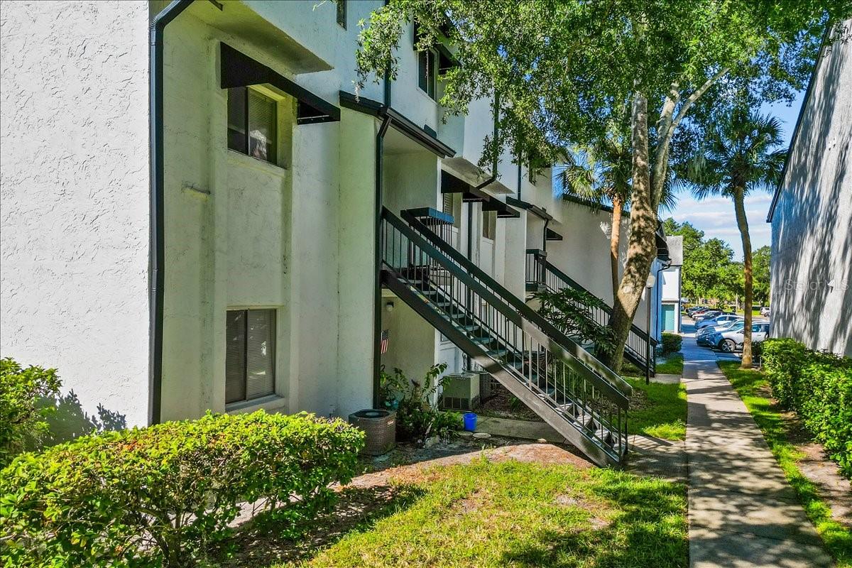 Image 23 of 38 For 4213 Semoran Boulevard 3