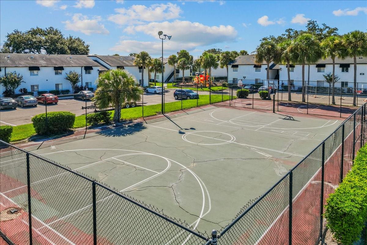 Image 31 of 38 For 4213 Semoran Boulevard 3