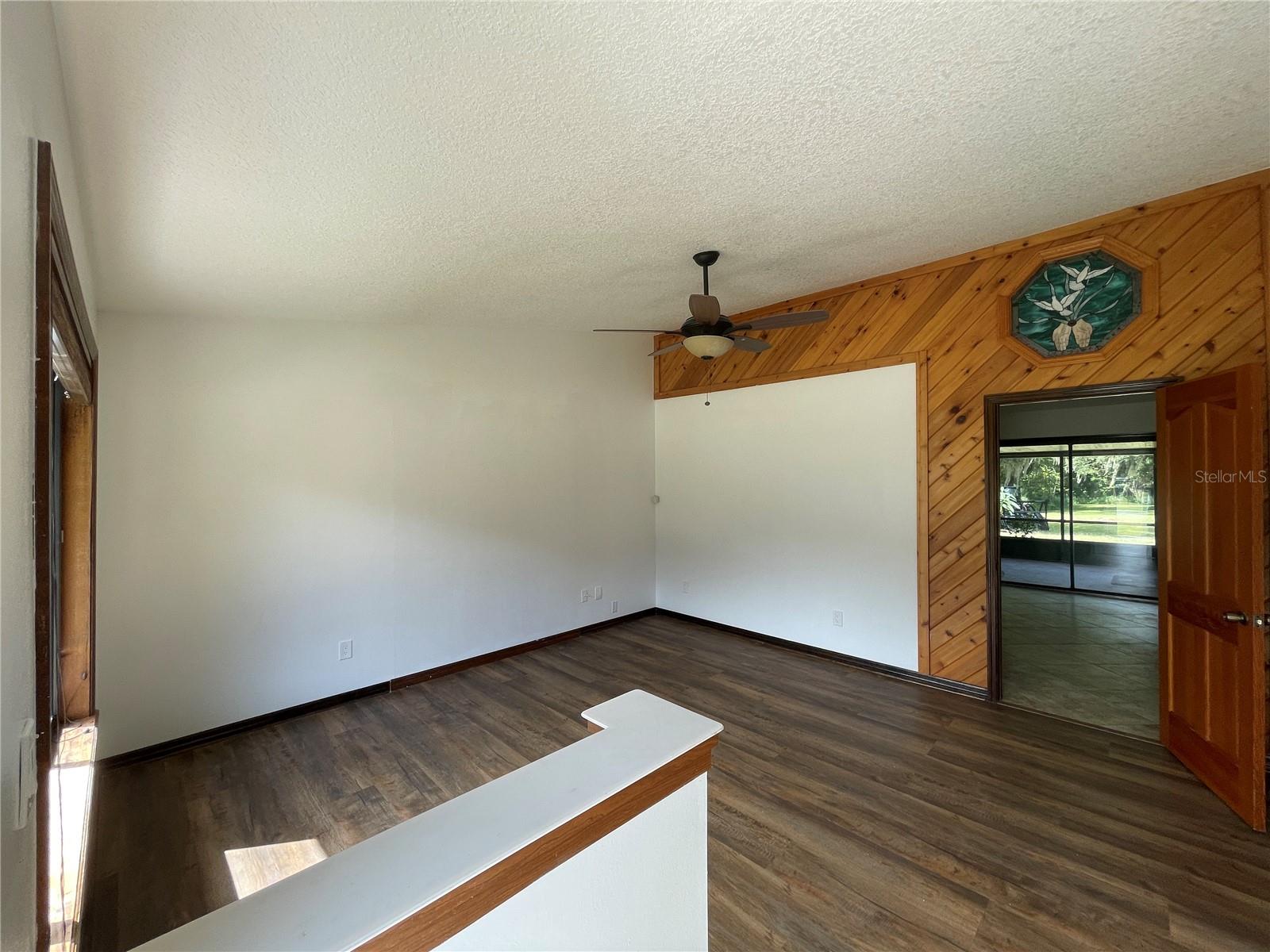 Image 3 of 18 For 385 Harmony Way