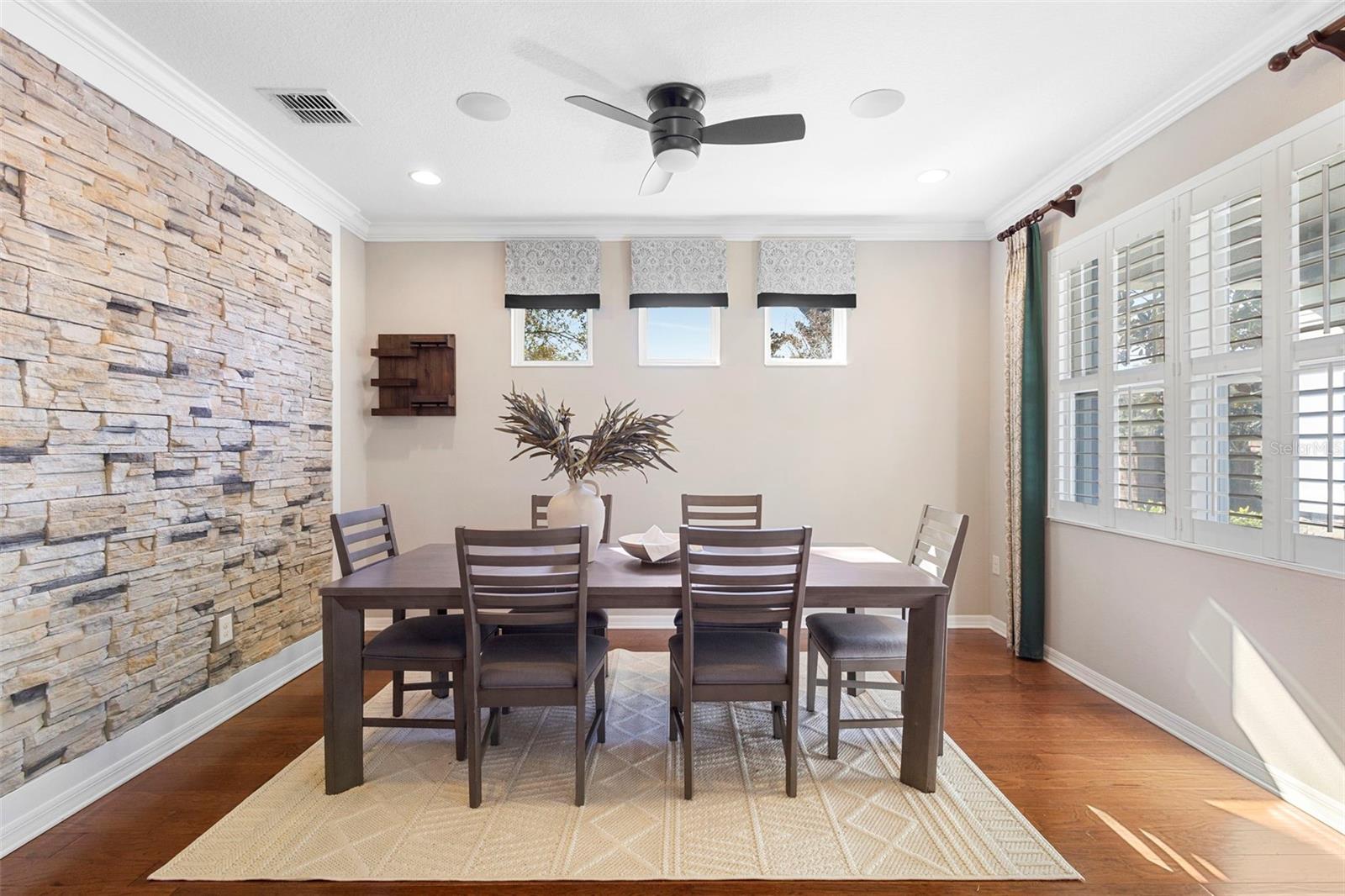 Image 18 of 61 For 1082 Cosmos Way