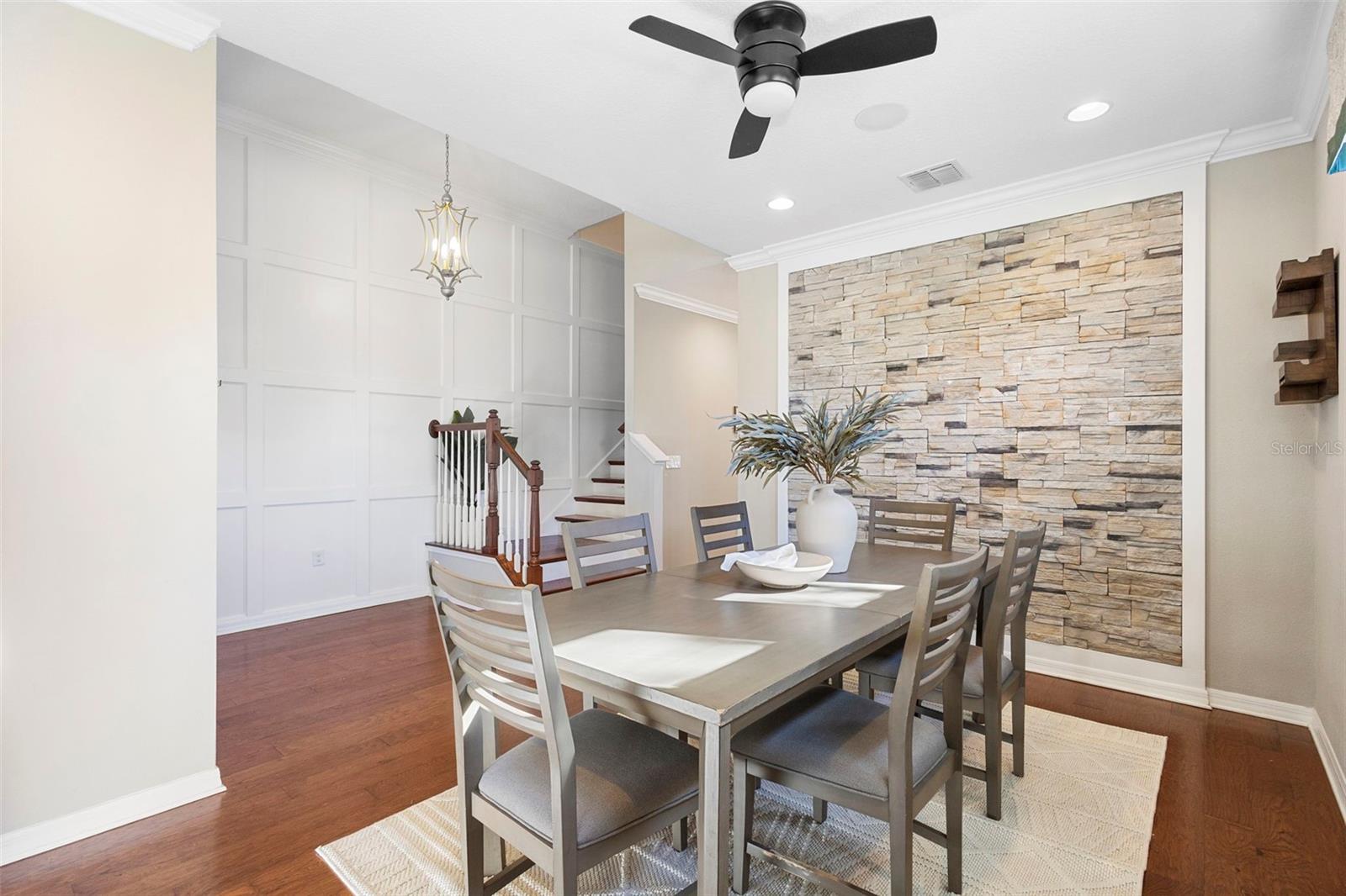 Image 21 of 61 For 1082 Cosmos Way