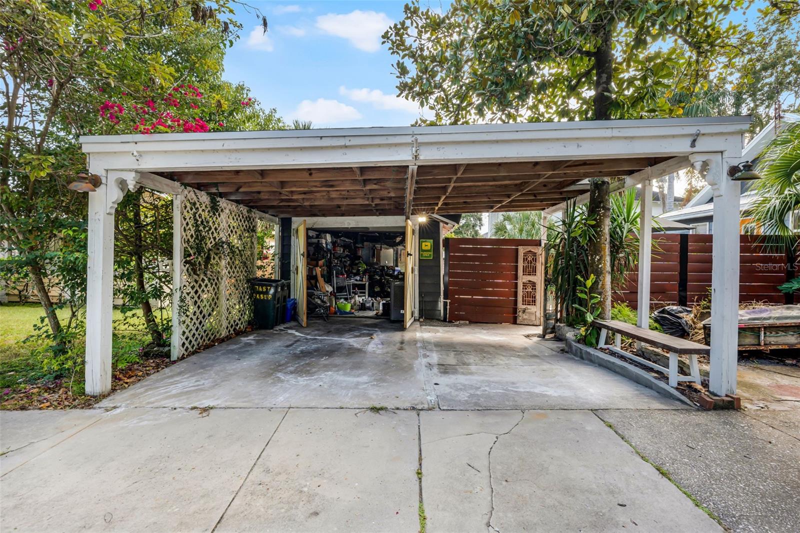 Image 31 of 41 For 300 20th Street