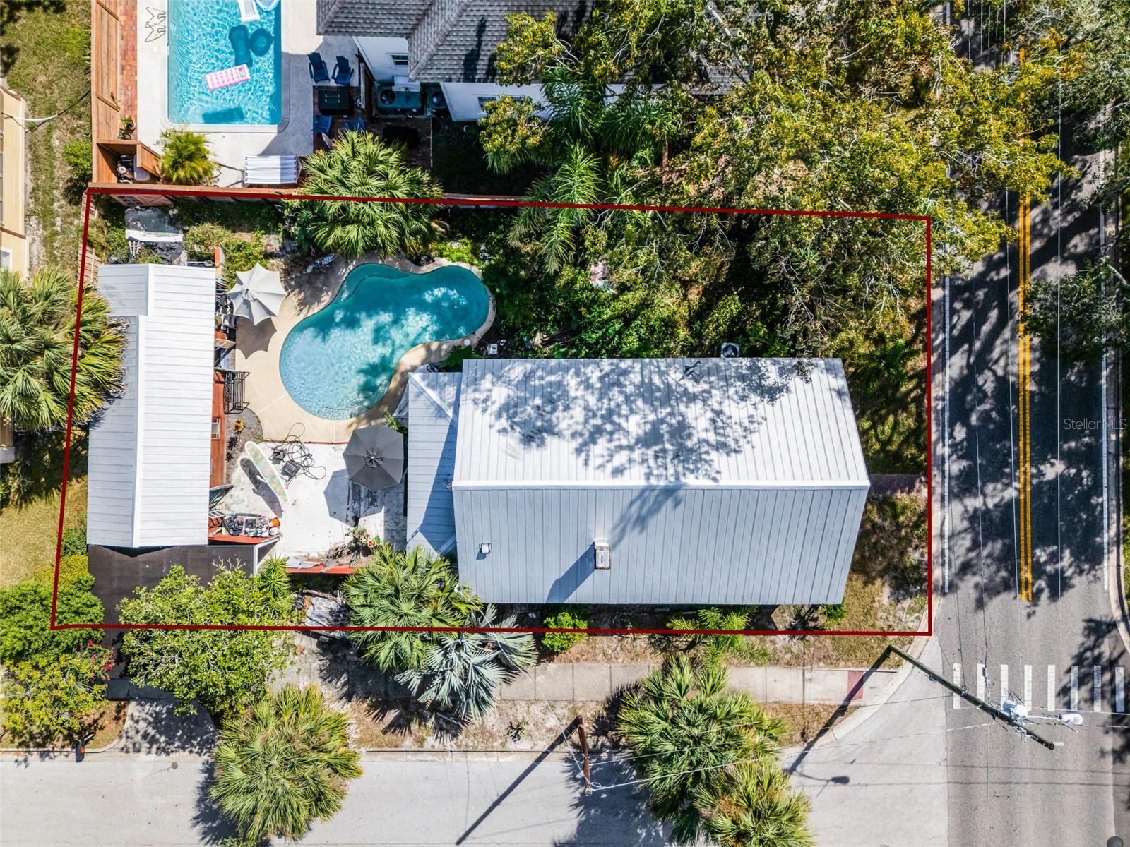 Image 36 of 41 For 300 20th Street
