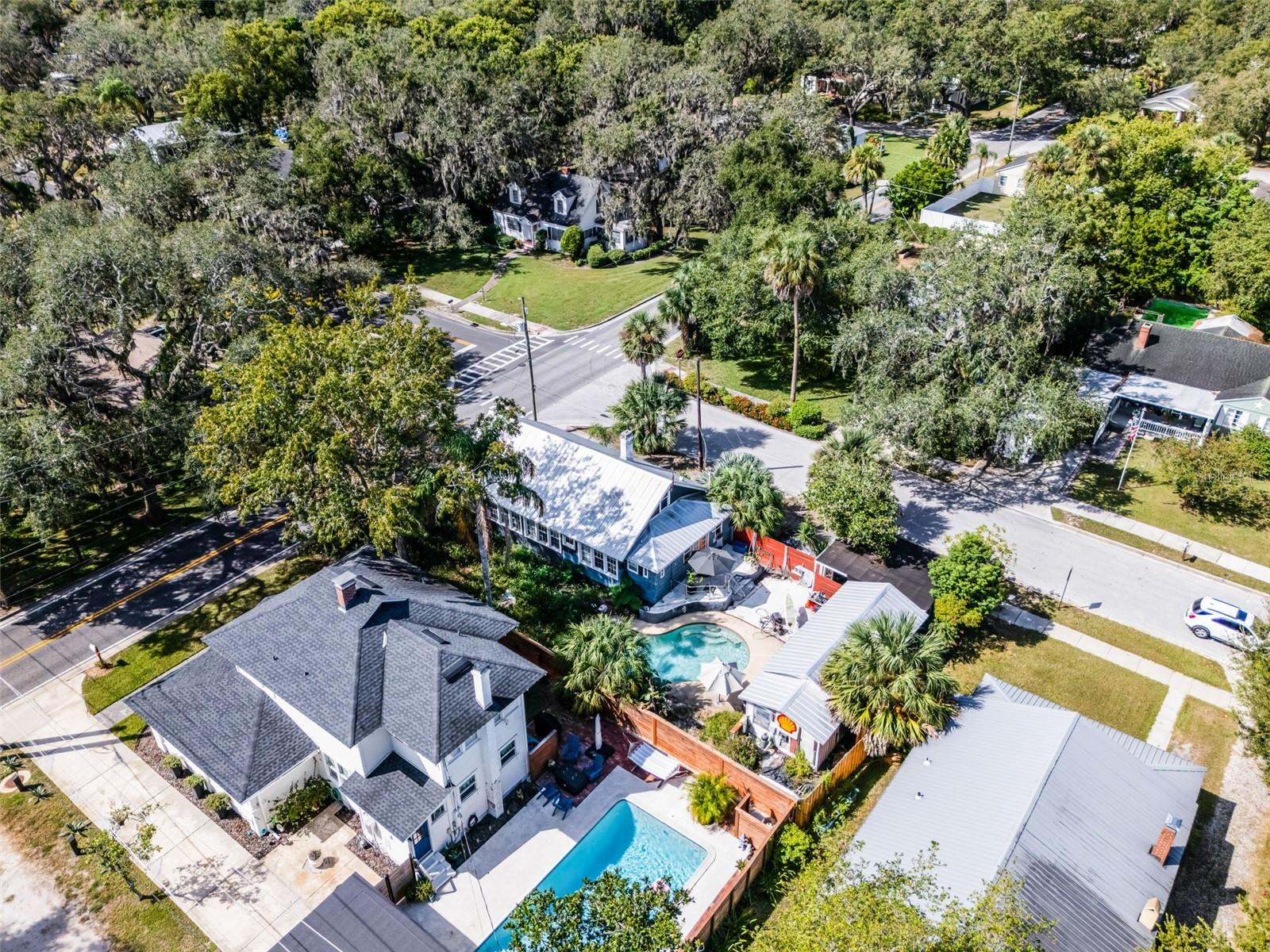 Image 41 of 41 For 300 20th Street