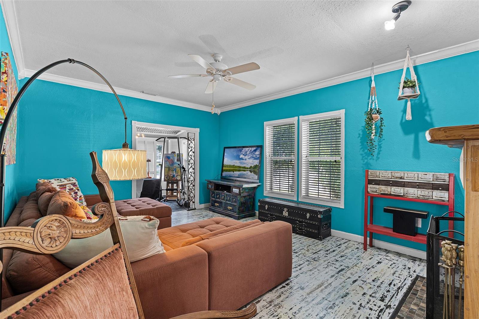 Image 7 of 41 For 300 20th Street