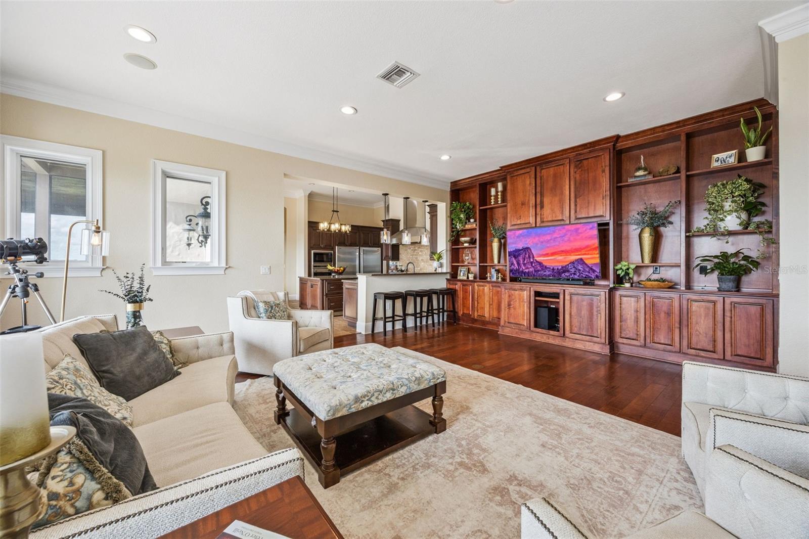 Image 44 of 97 For 17606 Cobblestone Lane