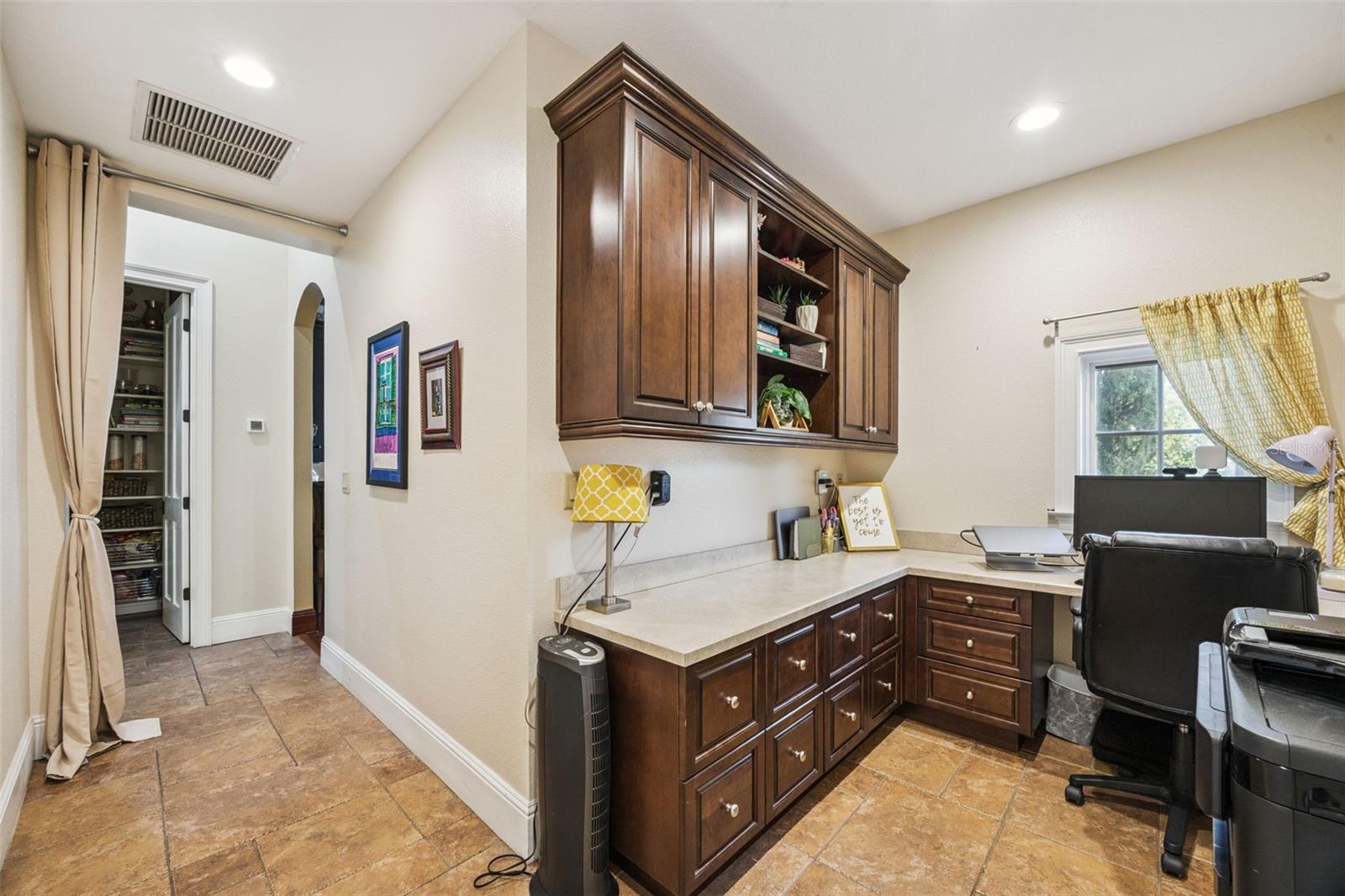 Image 62 of 97 For 17606 Cobblestone Lane