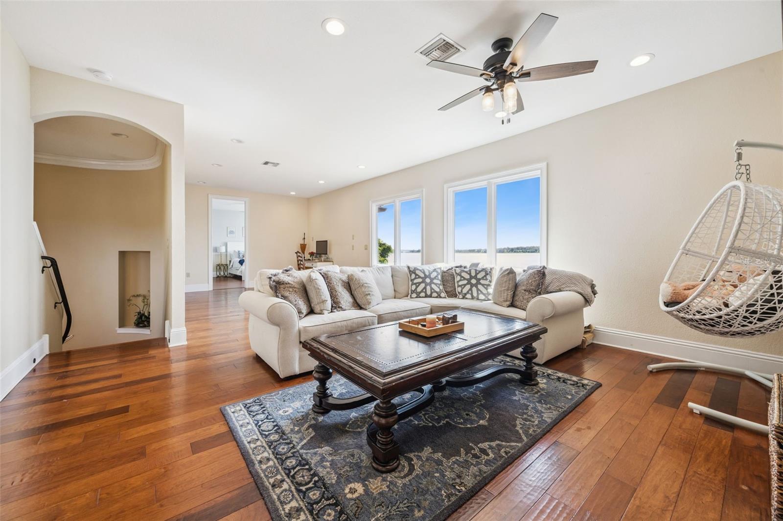 Image 63 of 97 For 17606 Cobblestone Lane