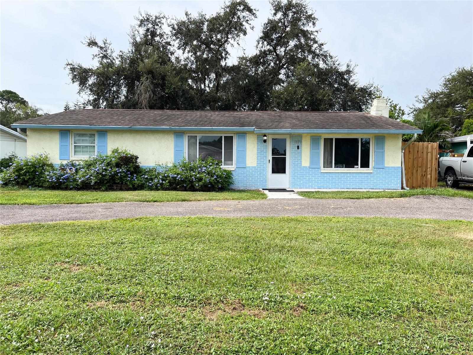 Image 2 of 12 For 6870 Parkside Drive