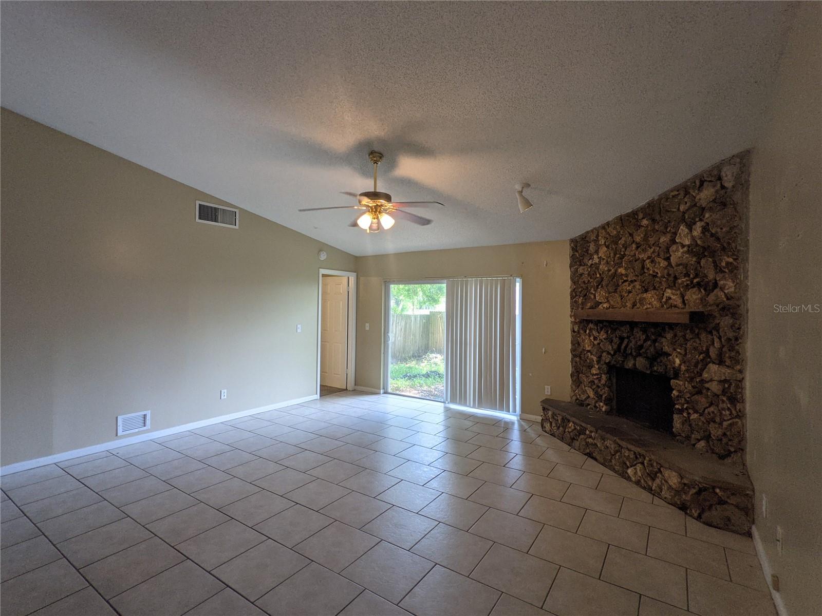 Image 2 of 9 For 5218 2nd Street