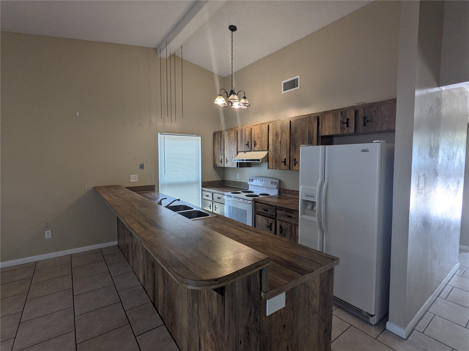 Image 3 of 9 For 5218 2nd Street