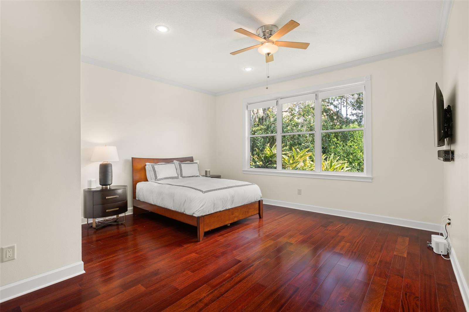 Image 37 of 56 For 9656 Bryanston Drive