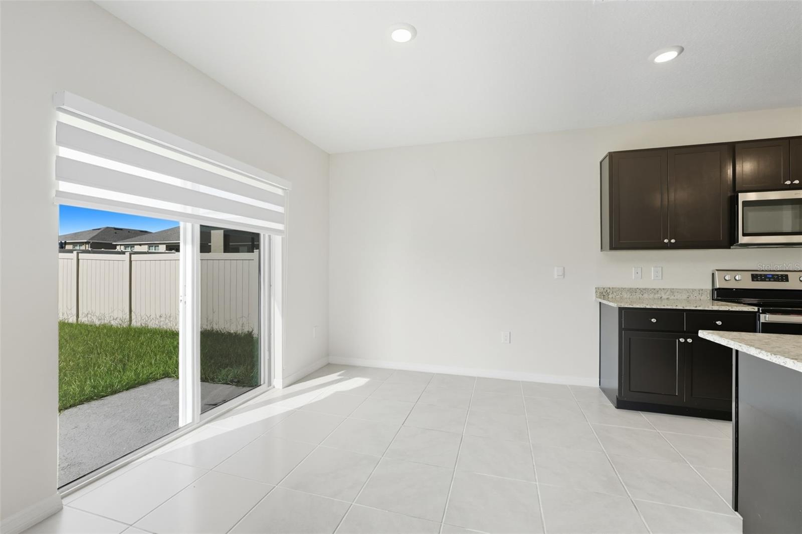 Image 20 of 50 For 1429 Sugarwood Street