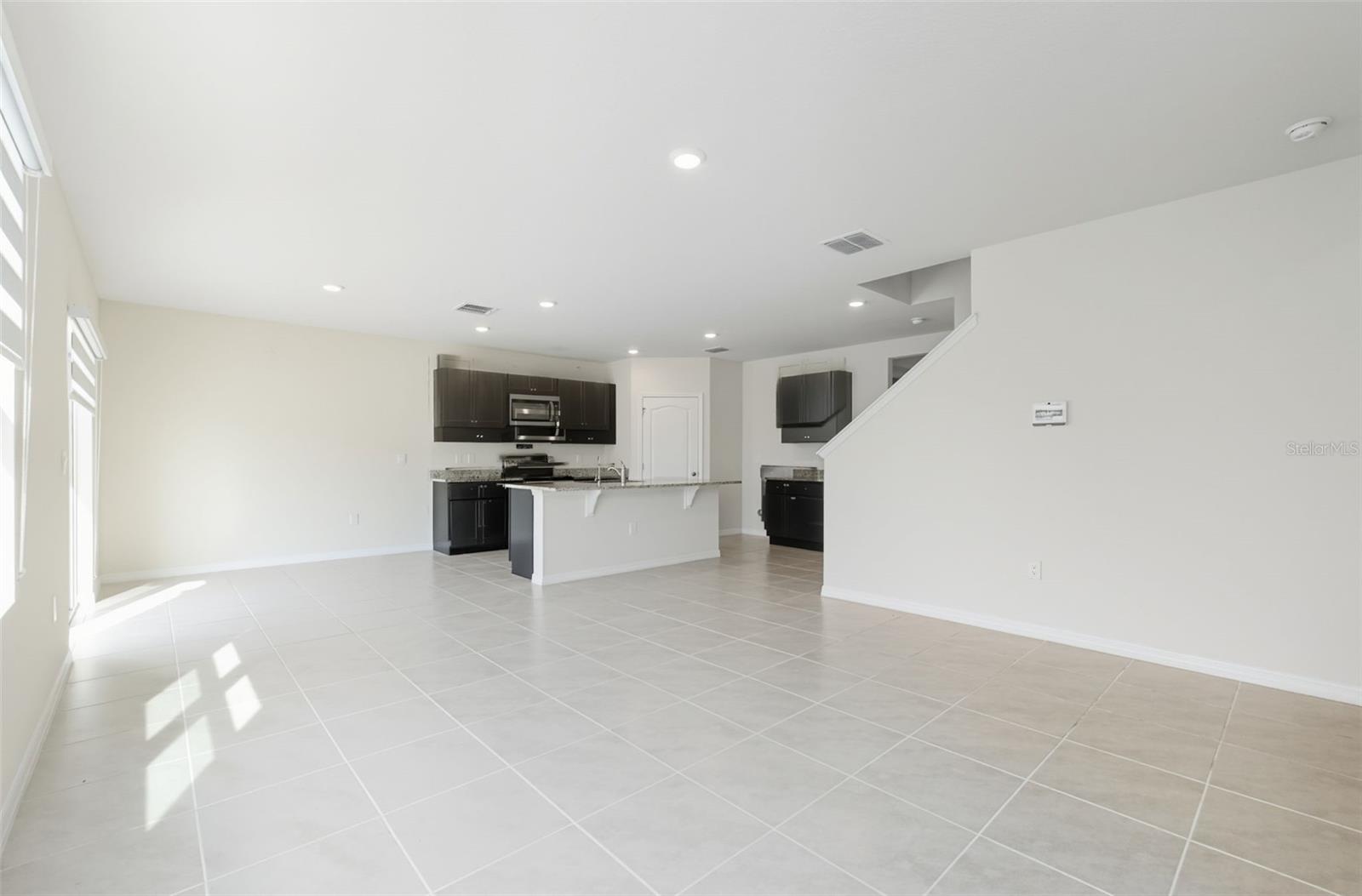 Image 23 of 50 For 1429 Sugarwood Street