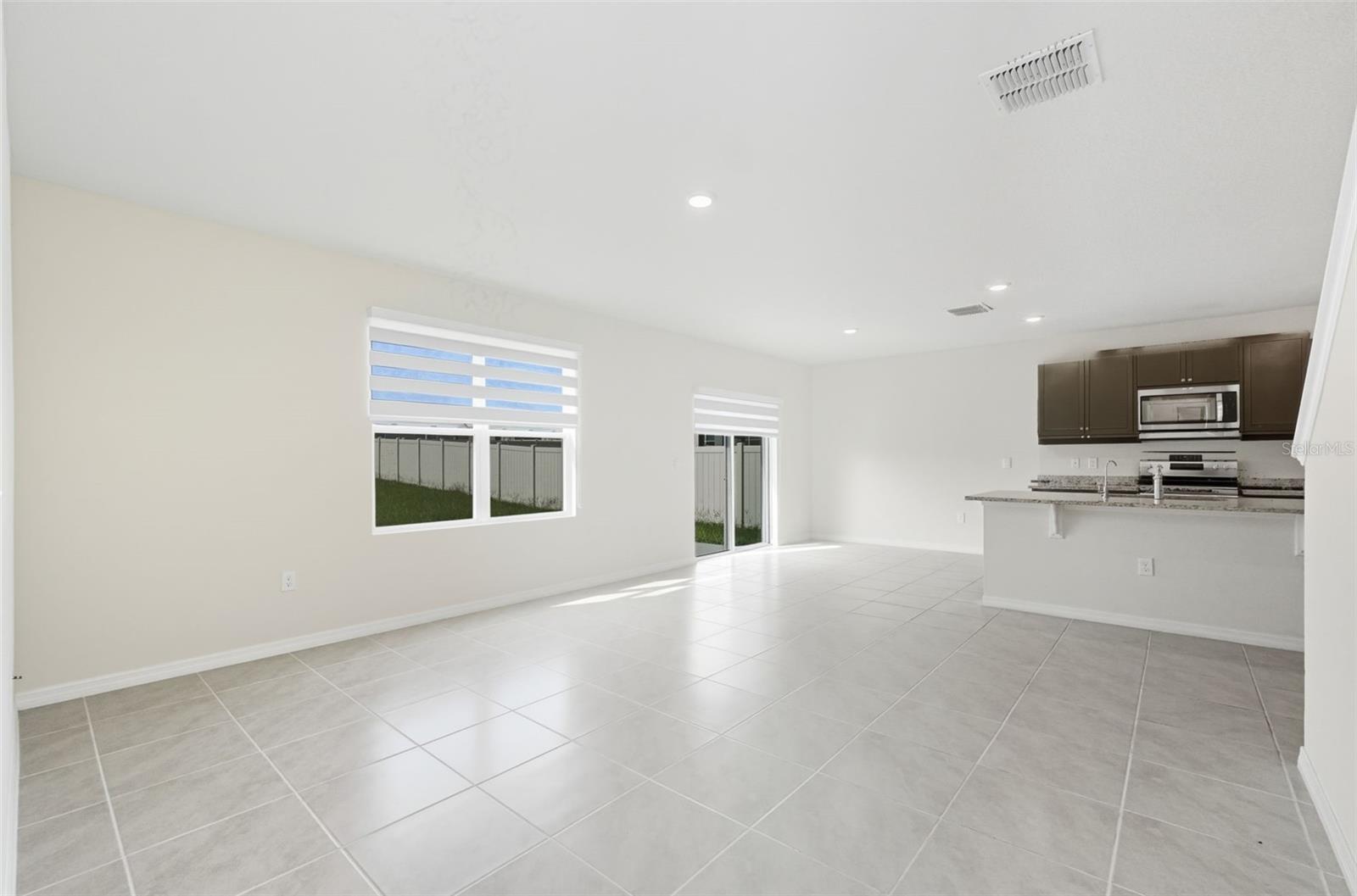 Image 24 of 50 For 1429 Sugarwood Street