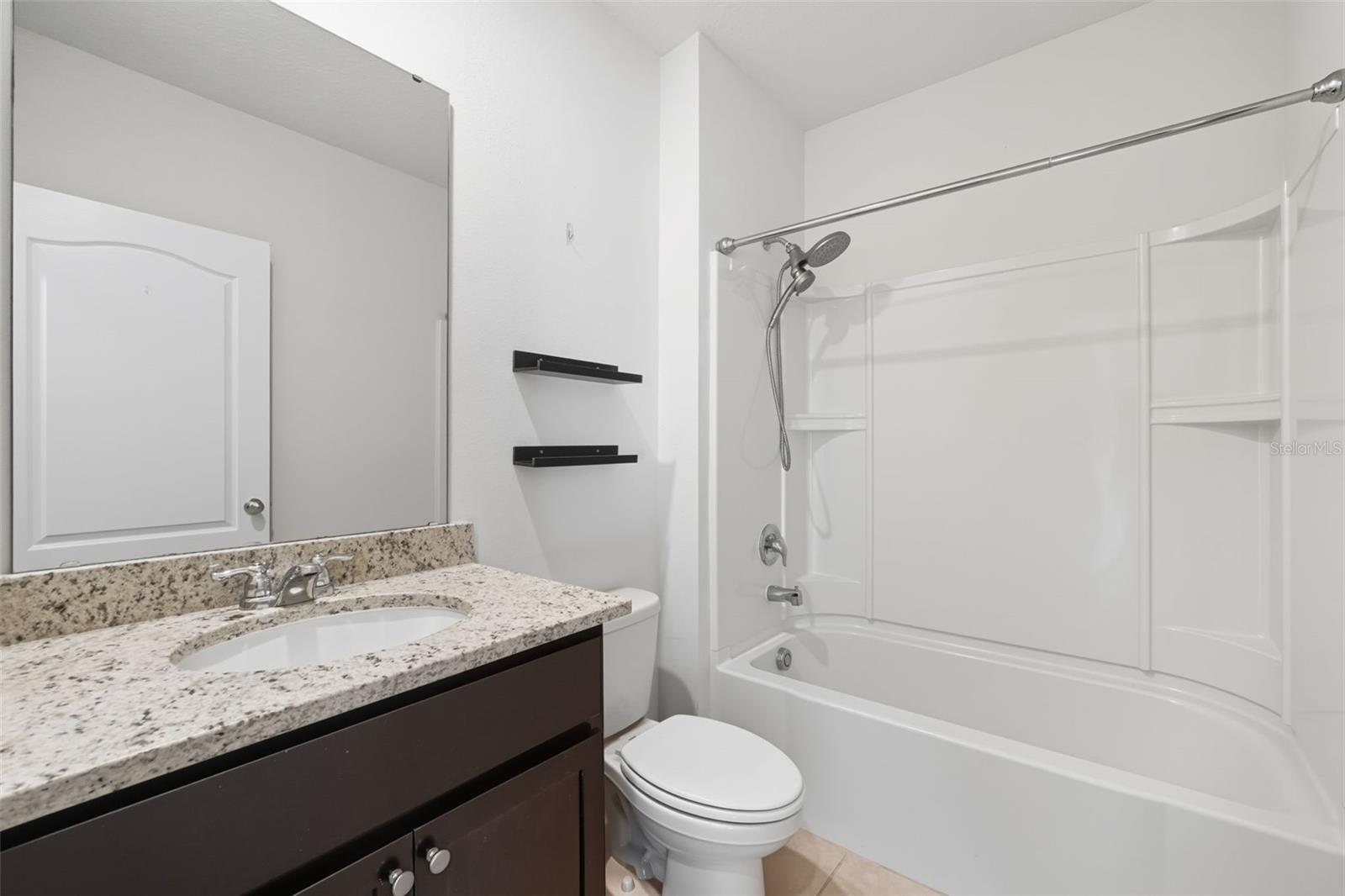 Image 33 of 50 For 1429 Sugarwood Street