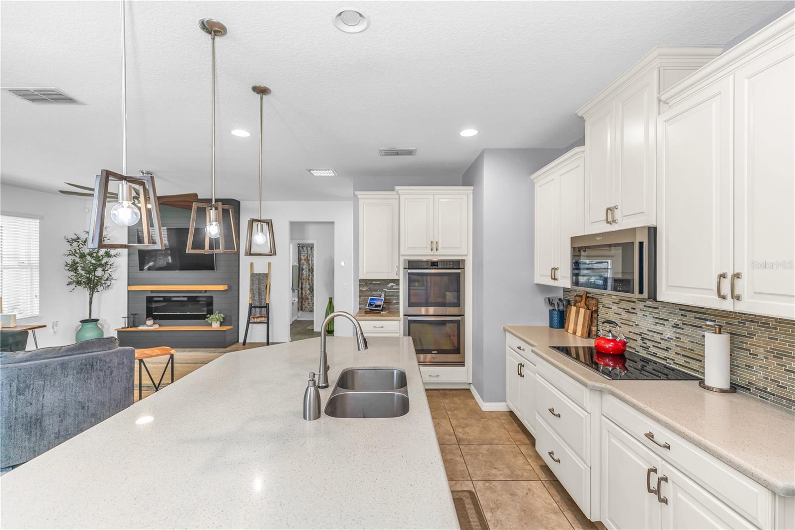 Image 11 of 53 For 3996 Prairie Reserve Boulevard