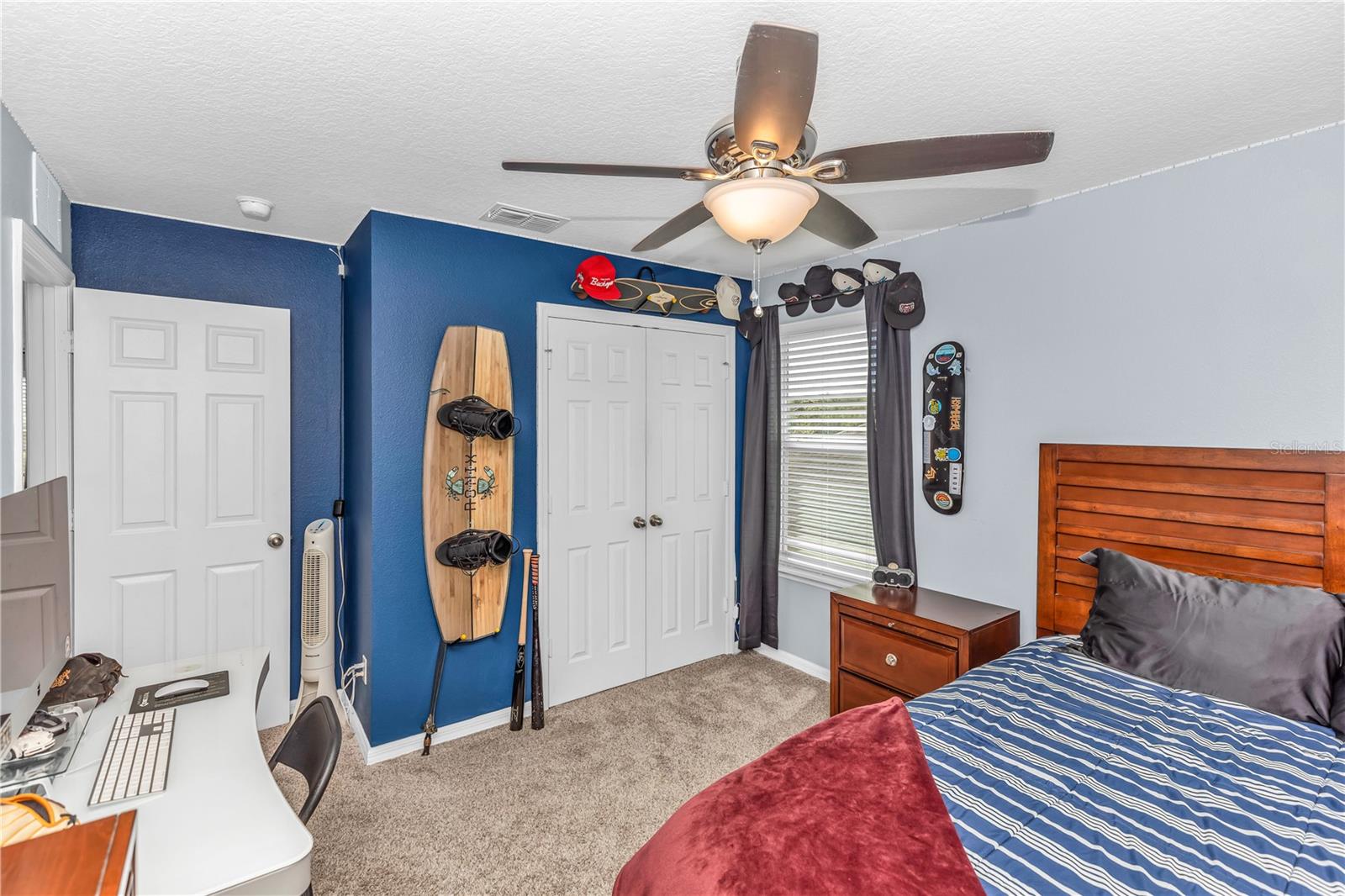 Image 38 of 53 For 3996 Prairie Reserve Boulevard
