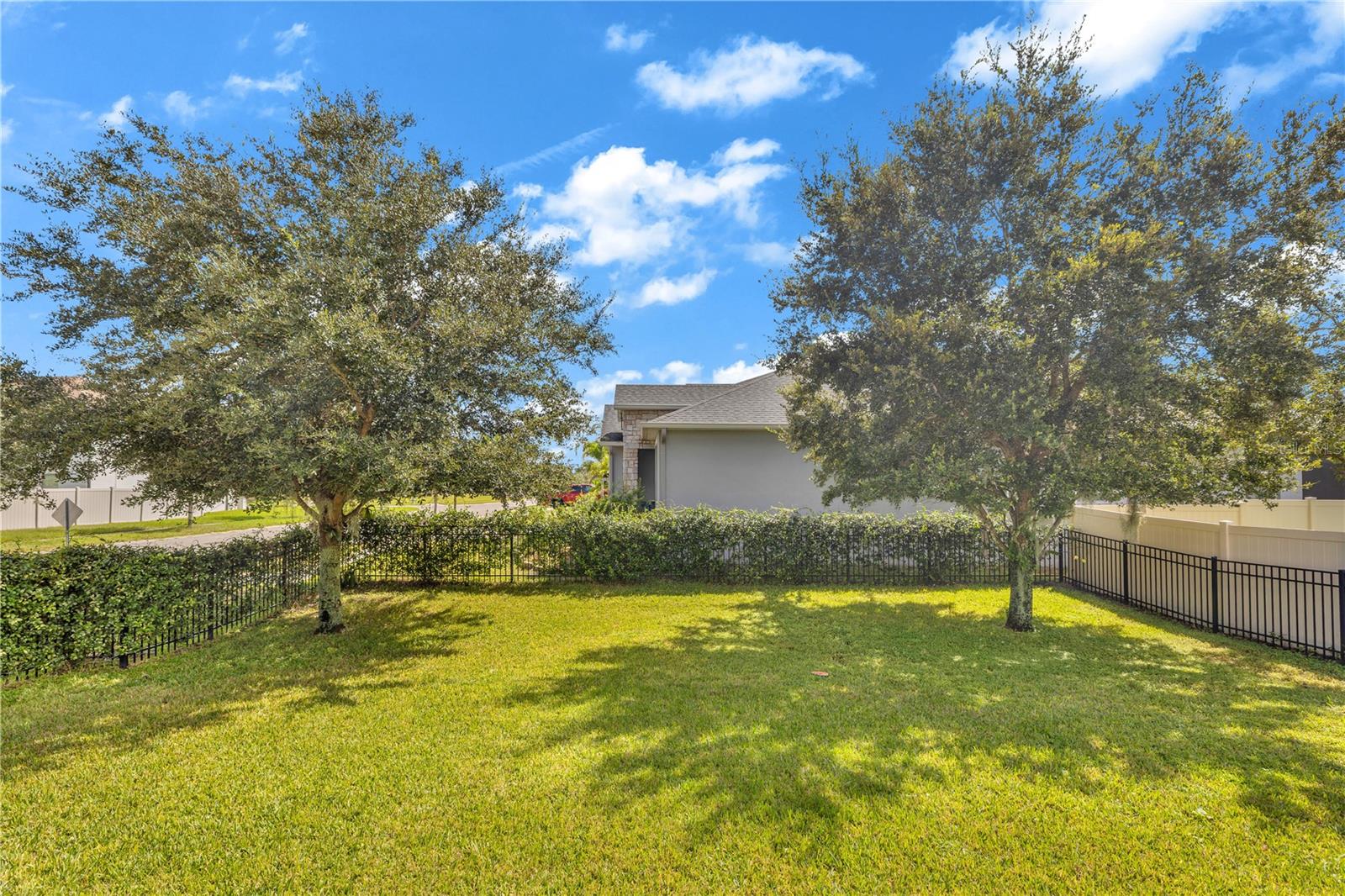 Image 43 of 53 For 3996 Prairie Reserve Boulevard