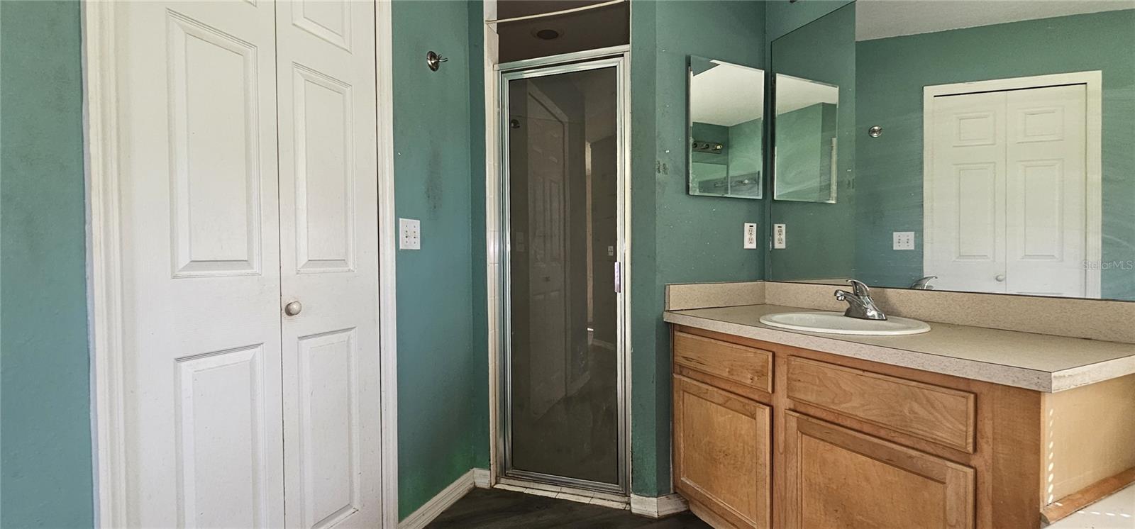 Image 20 of 56 For 2570 Coachman Drive