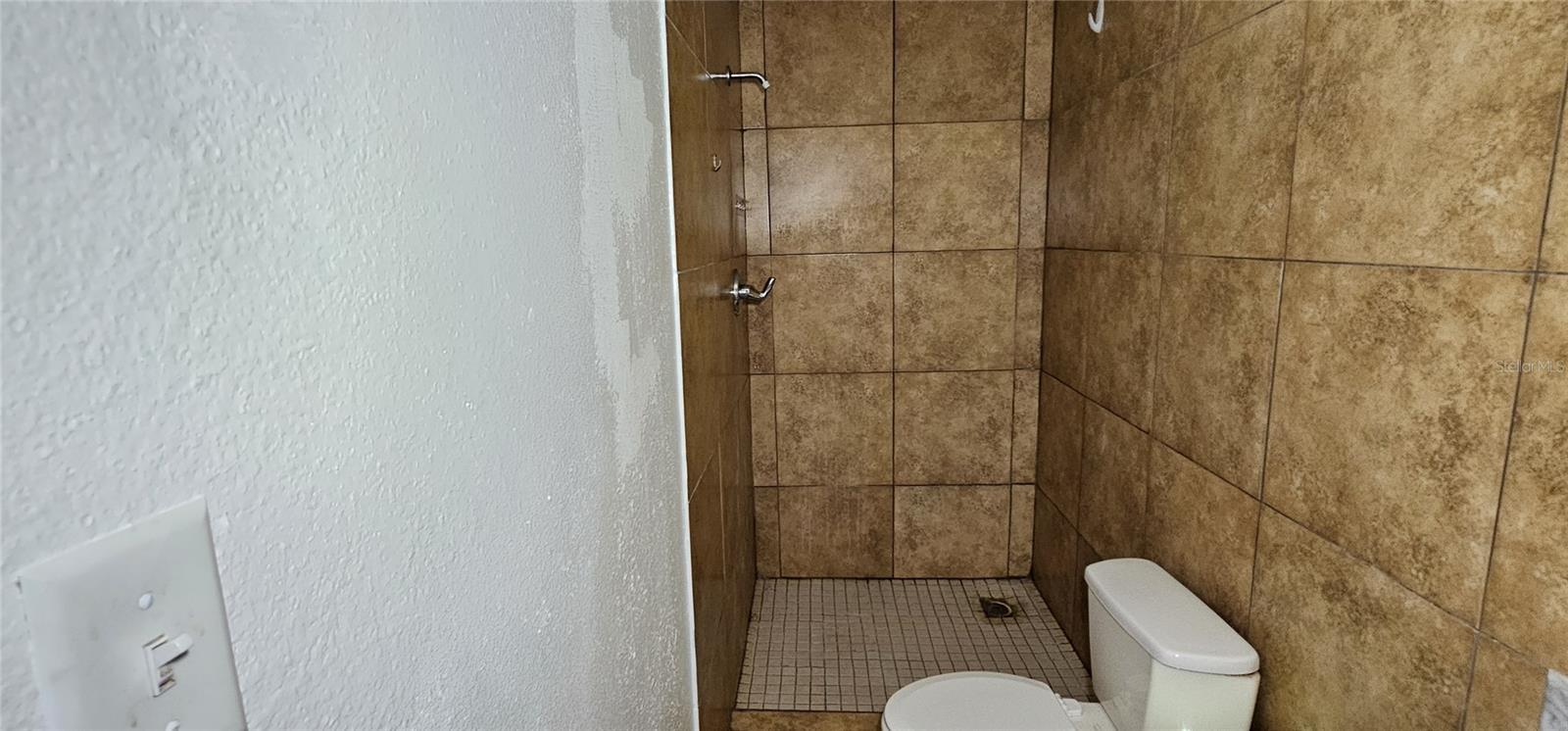 Image 35 of 56 For 2570 Coachman Drive