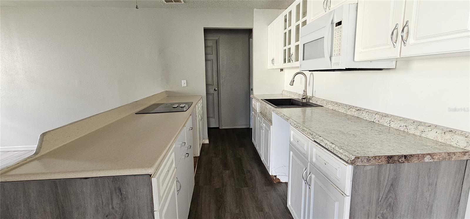 Image 38 of 56 For 2570 Coachman Drive