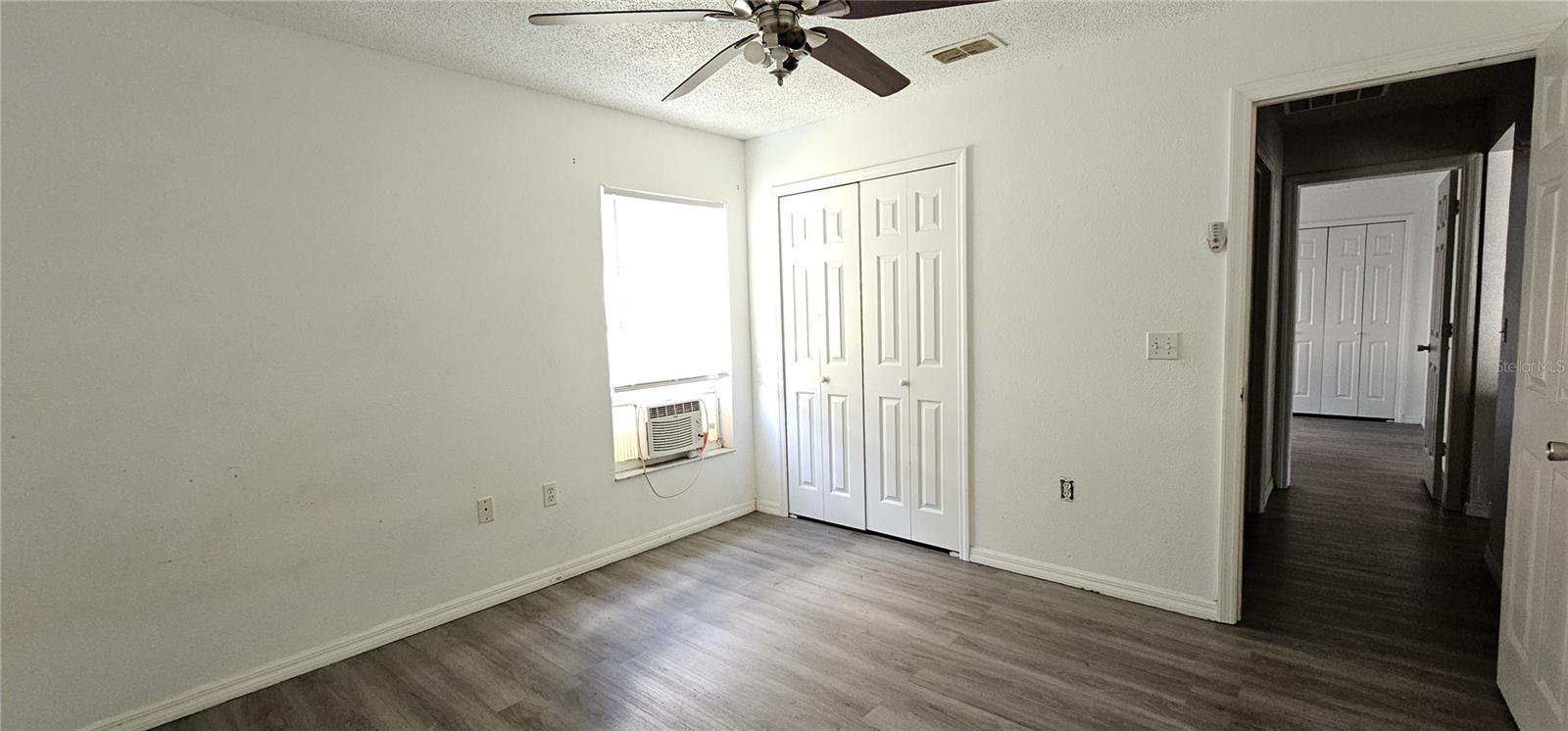 Image 41 of 56 For 2570 Coachman Drive