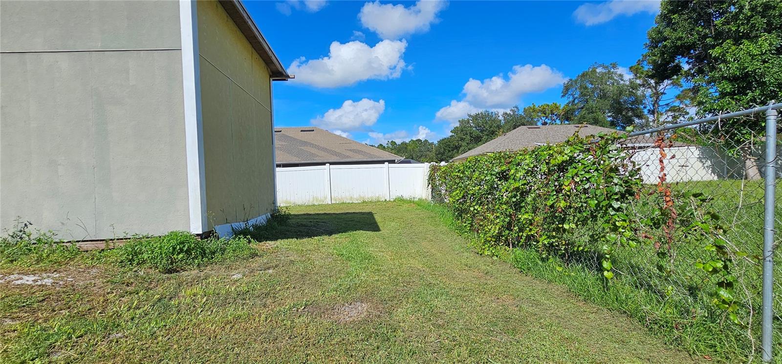 Image 49 of 56 For 2570 Coachman Drive
