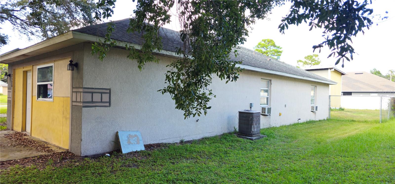 Image 5 of 56 For 2570 Coachman Drive