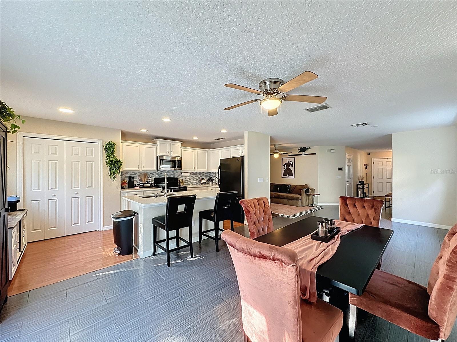 Image 14 of 39 For 12659 Lexington Summit Street