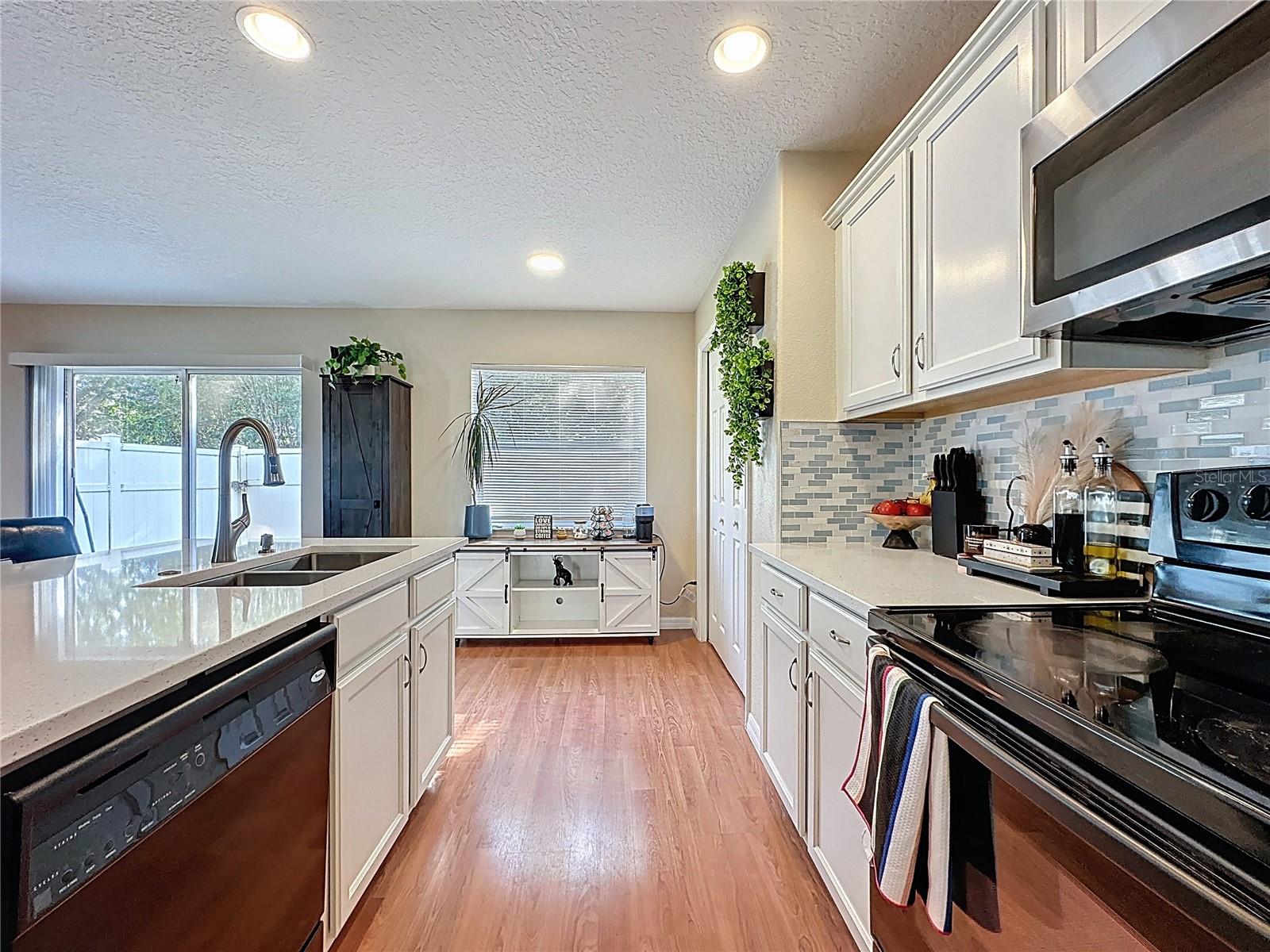 Image 9 of 39 For 12659 Lexington Summit Street