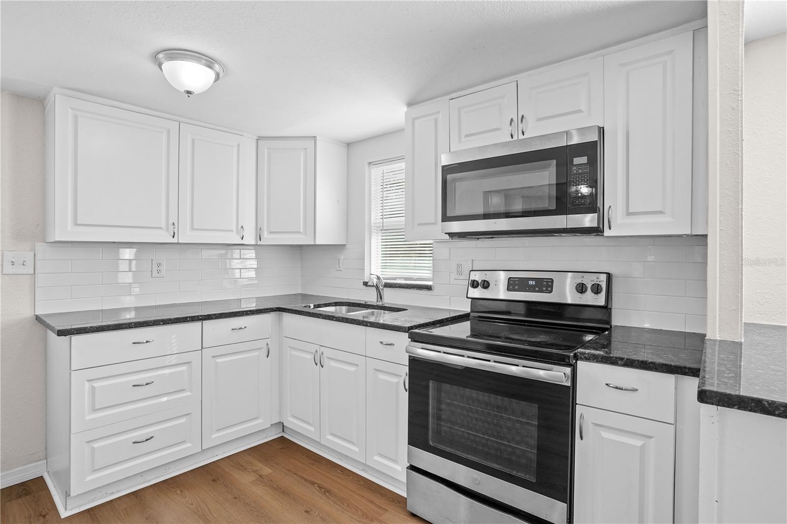 Image 11 of 36 For 1340 Delaney Drive