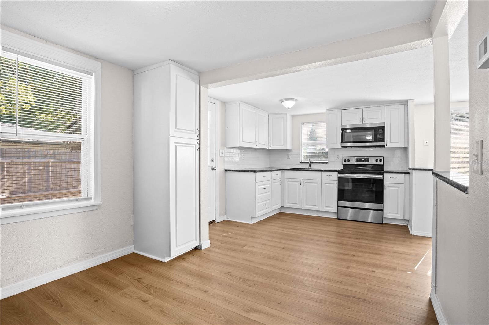 Image 13 of 36 For 1340 Delaney Drive