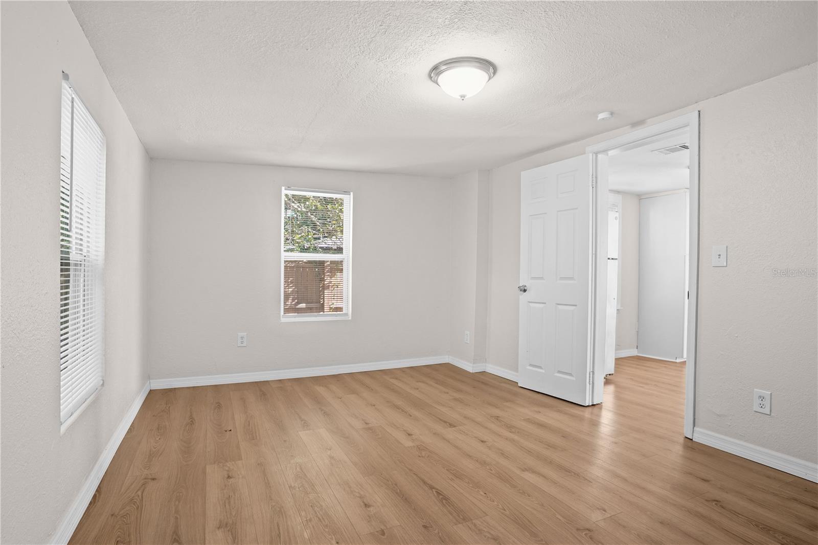 Image 15 of 36 For 1340 Delaney Drive