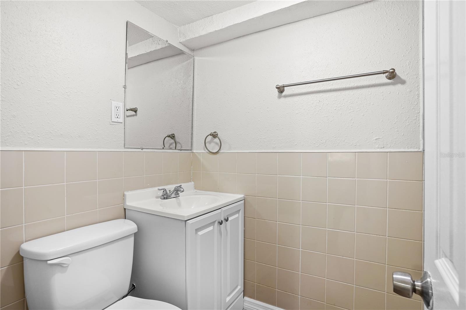 Image 16 of 36 For 1340 Delaney Drive