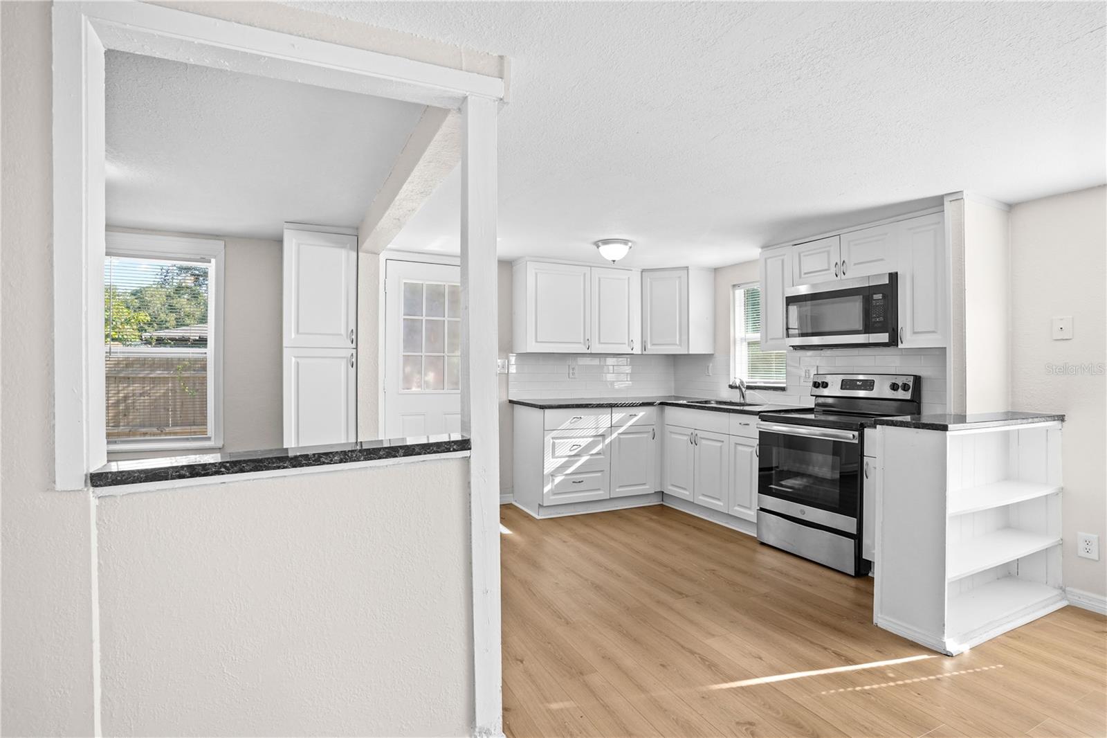 Image 9 of 36 For 1340 Delaney Drive