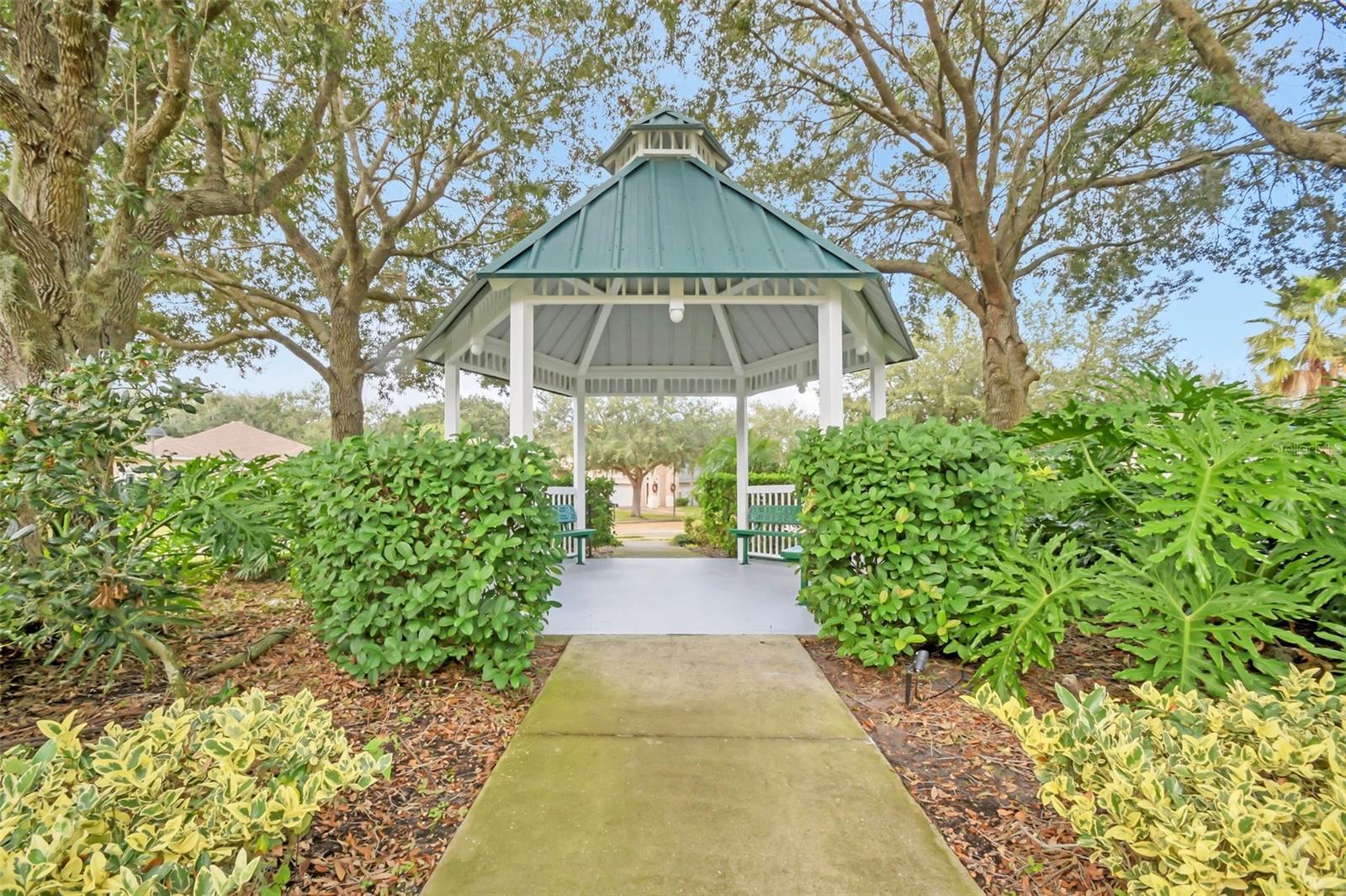 Image 21 of 22 For 9129 Oak Fern Drive