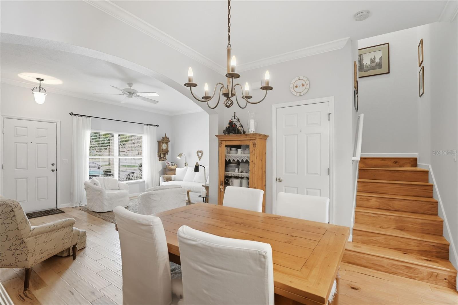 Image 8 of 22 For 9129 Oak Fern Drive
