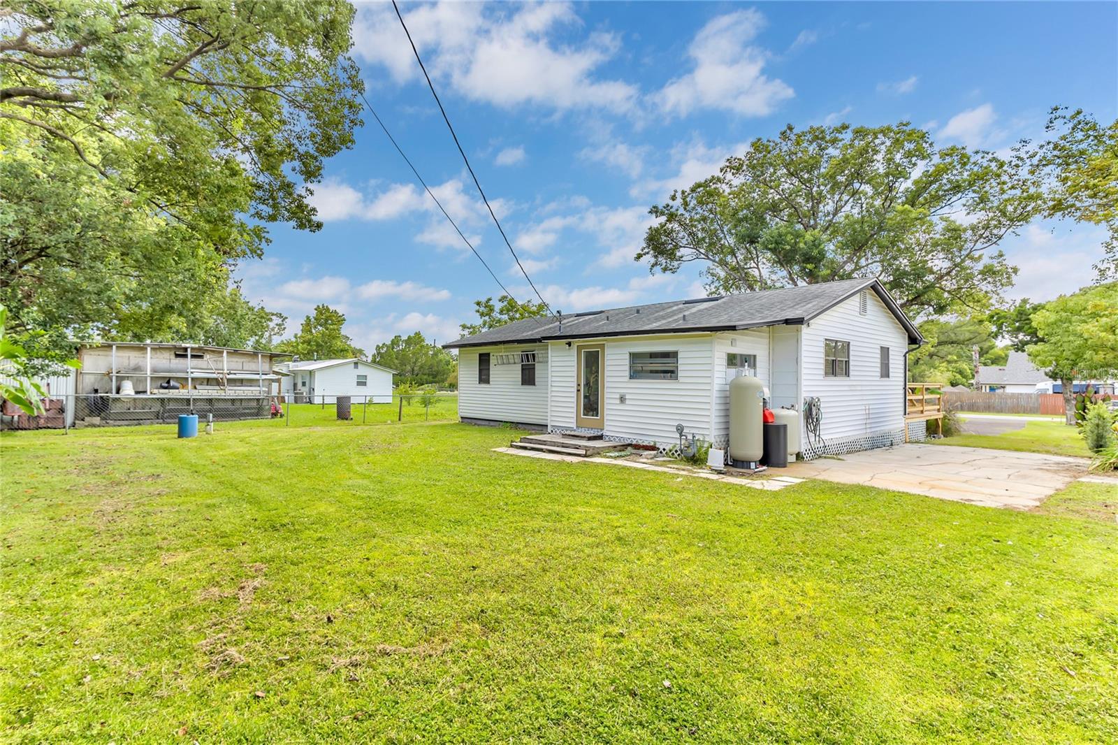 Image 6 of 21 For 1451 Greenwood Avenue