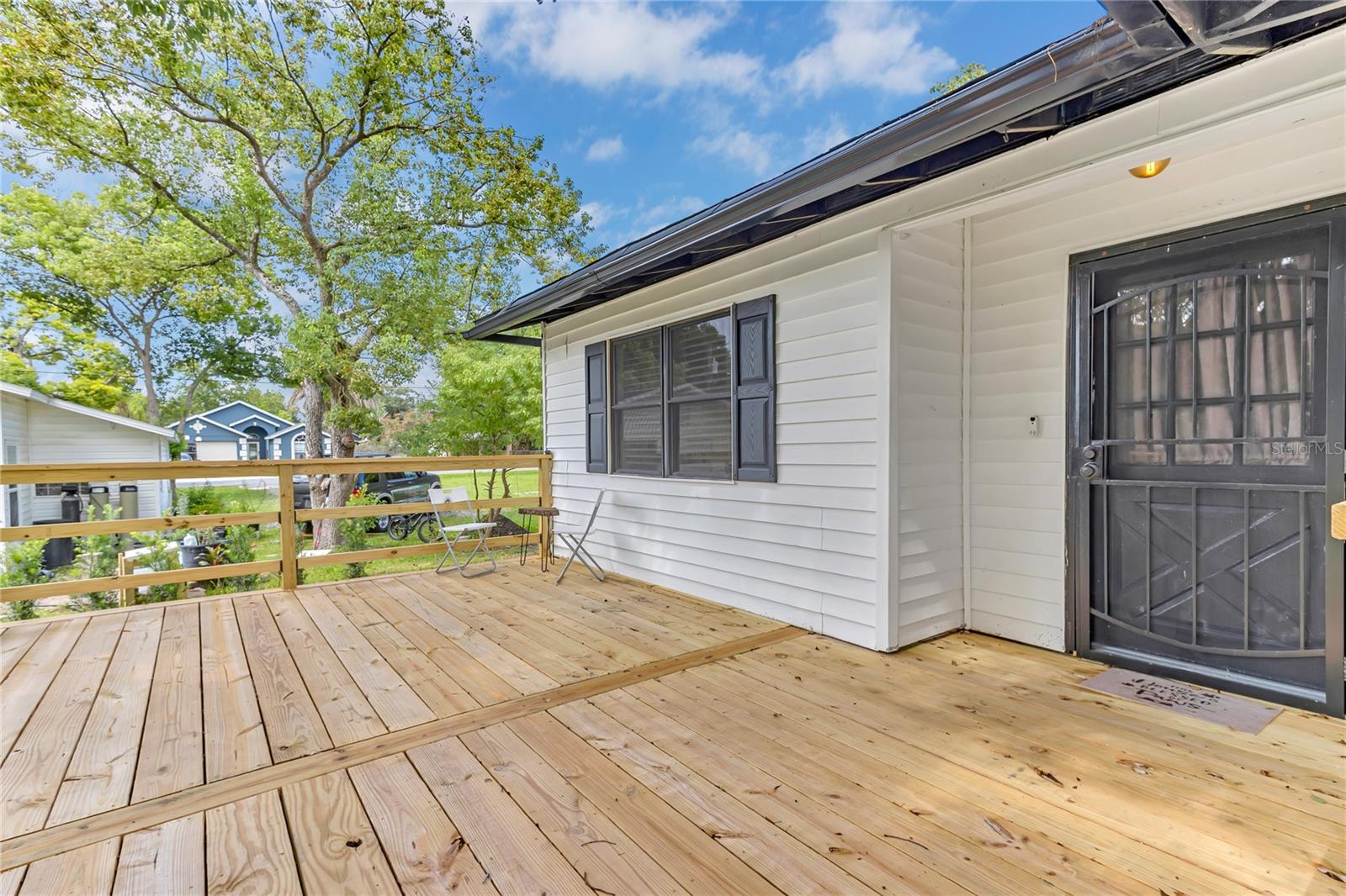 Image 8 of 21 For 1451 Greenwood Avenue