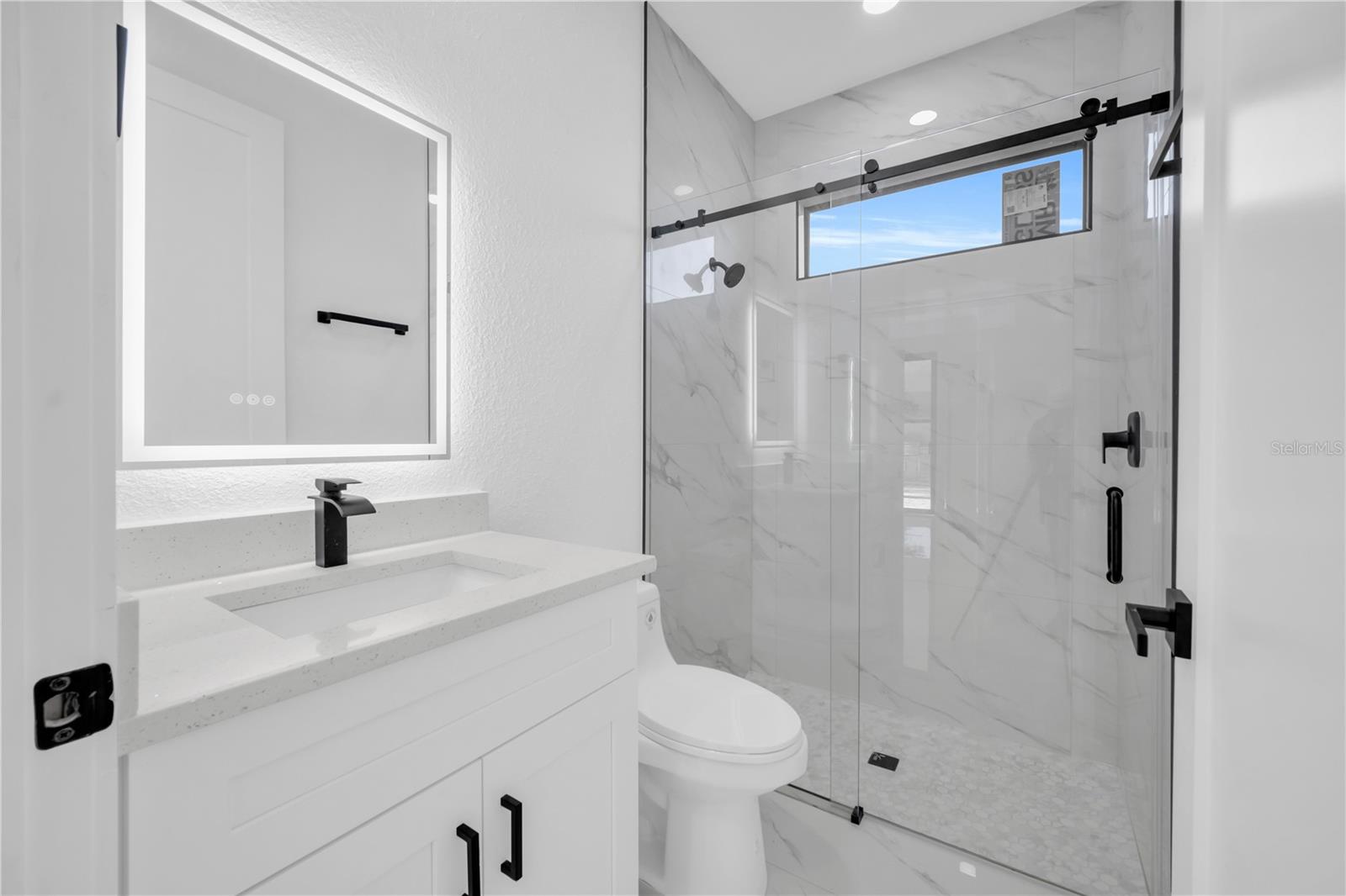 Image 16 of 38 For 358 Vitorio Street