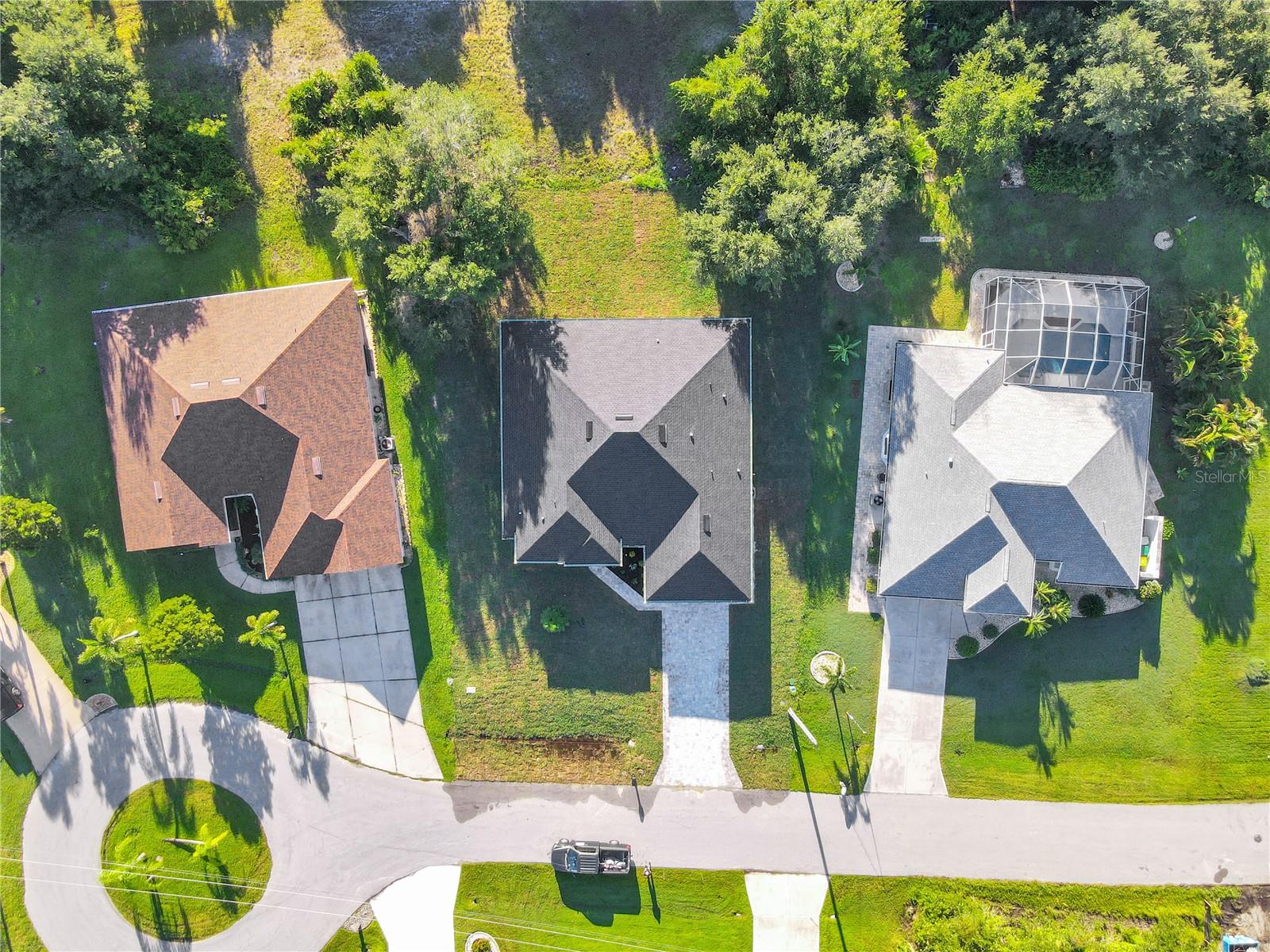 Image 2 of 38 For 358 Vitorio Street