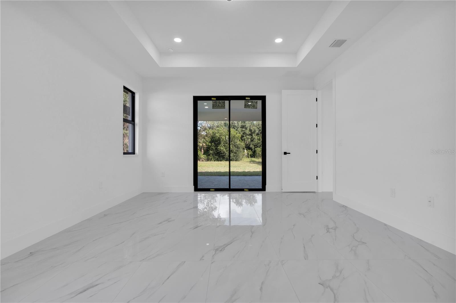 Image 30 of 38 For 358 Vitorio Street