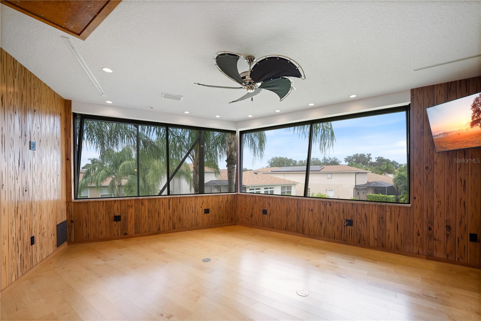 Image 34 of 62 For 4120 Limerick Drive